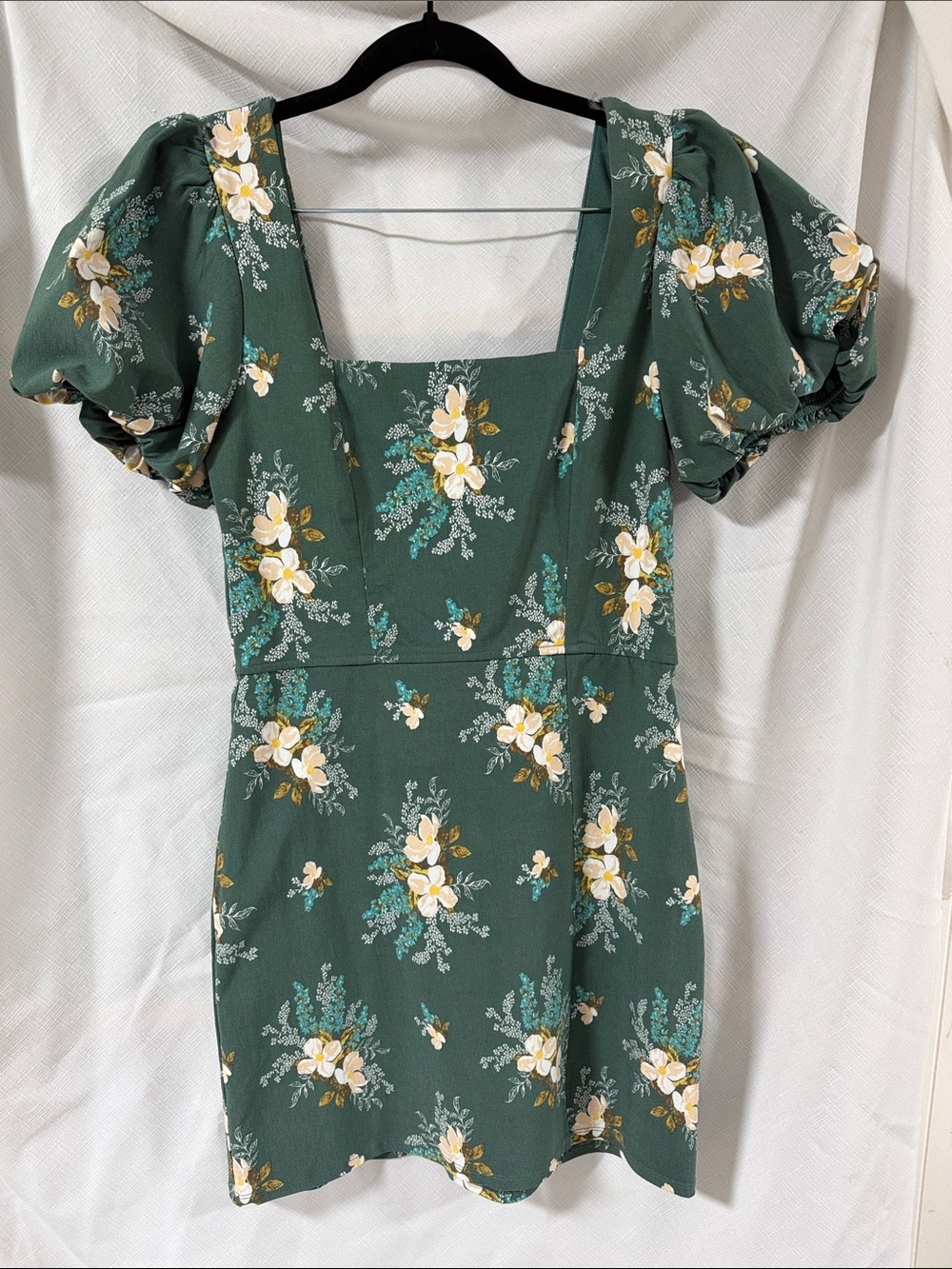 Trixxi Green Floral Puff-Sleeve Midi Dress